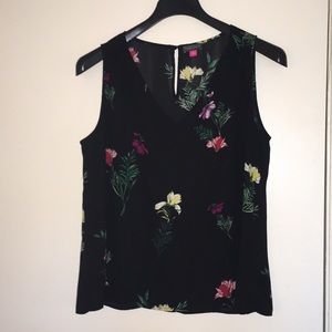 Vince Camuto sleeveless top black and floral